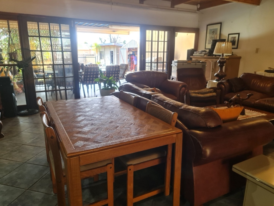 6 Bedroom Property for Sale in Protea Park North West